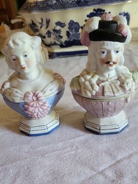 Pair of Vintage Porcelain Bust Figurines Trinket Boxes